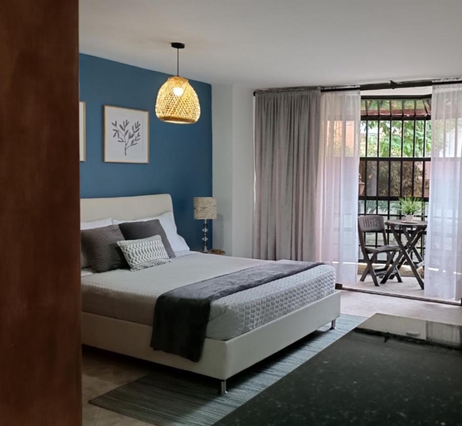 Acogedor Apartaestudio Ubicado En Laureles Apartment เมเดยิน ภายนอก รูปภาพ